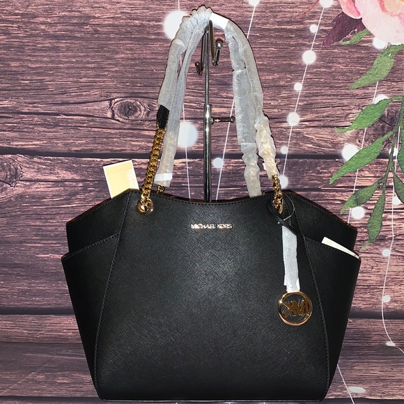 Michael Kors Handbags - MICHAEL KORS LARGE CHAIN BLACK JET SET TRAVEL